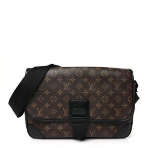 Louis Vuitton Monogram Macassar Archy Messenger GM