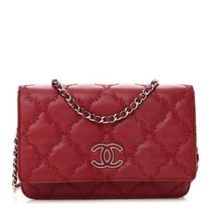 Chanel Calfskin Double Stitch Hamptons Wallet On Chain WOC Red