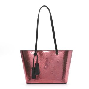 Louis Vuitton Vernis Long Beach PM Rose Cuivre