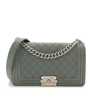 Chanel Caviar Quilted Medium Boy Flap Vert Fonce