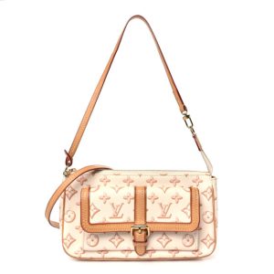 Louis Vuitton Monogram Fall For You Maxi Multi Pochette Accessories Beige Clair